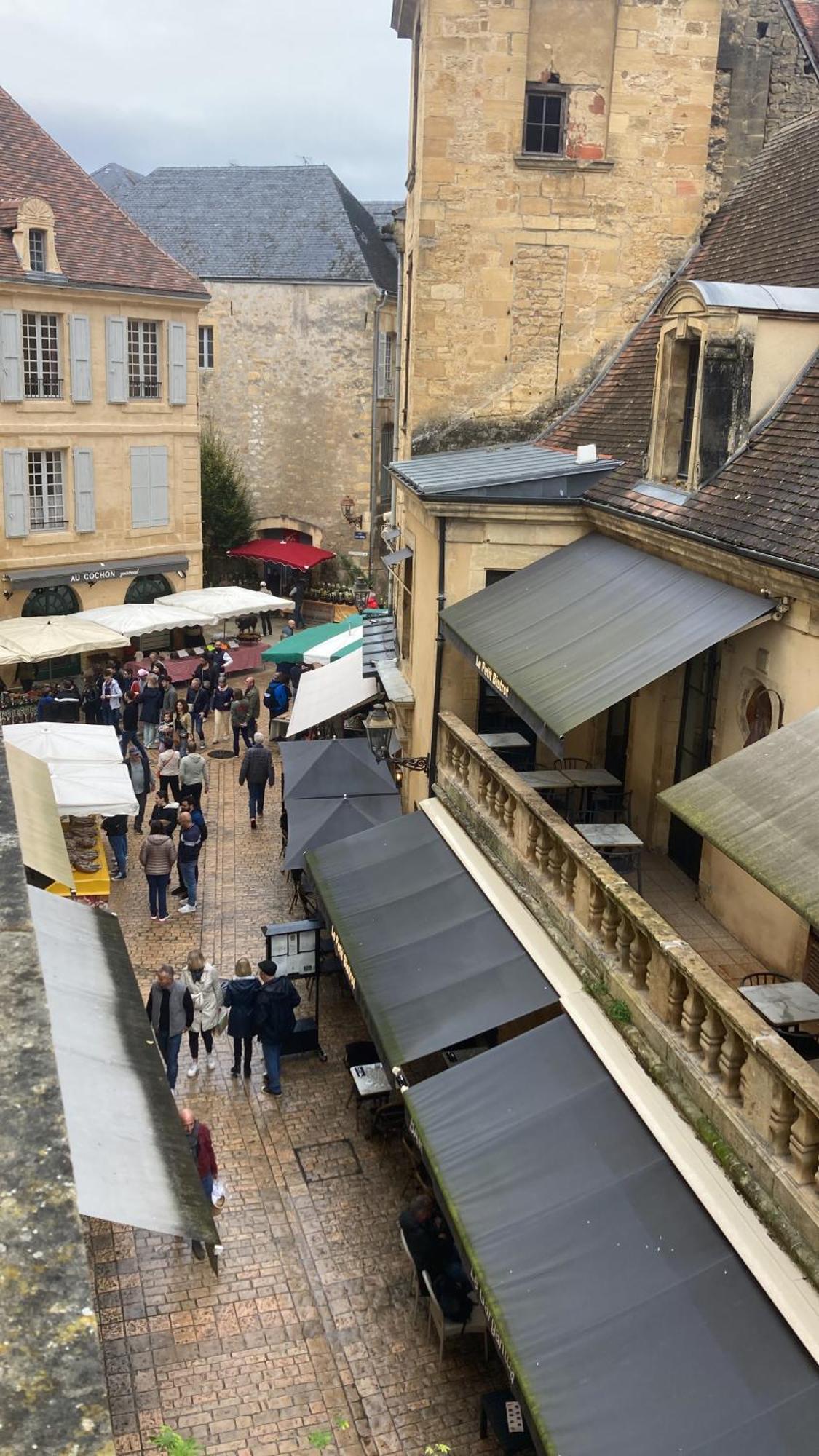 Au Coeur Du Centre Historique De Sarlat Apartman Kültér fotó
