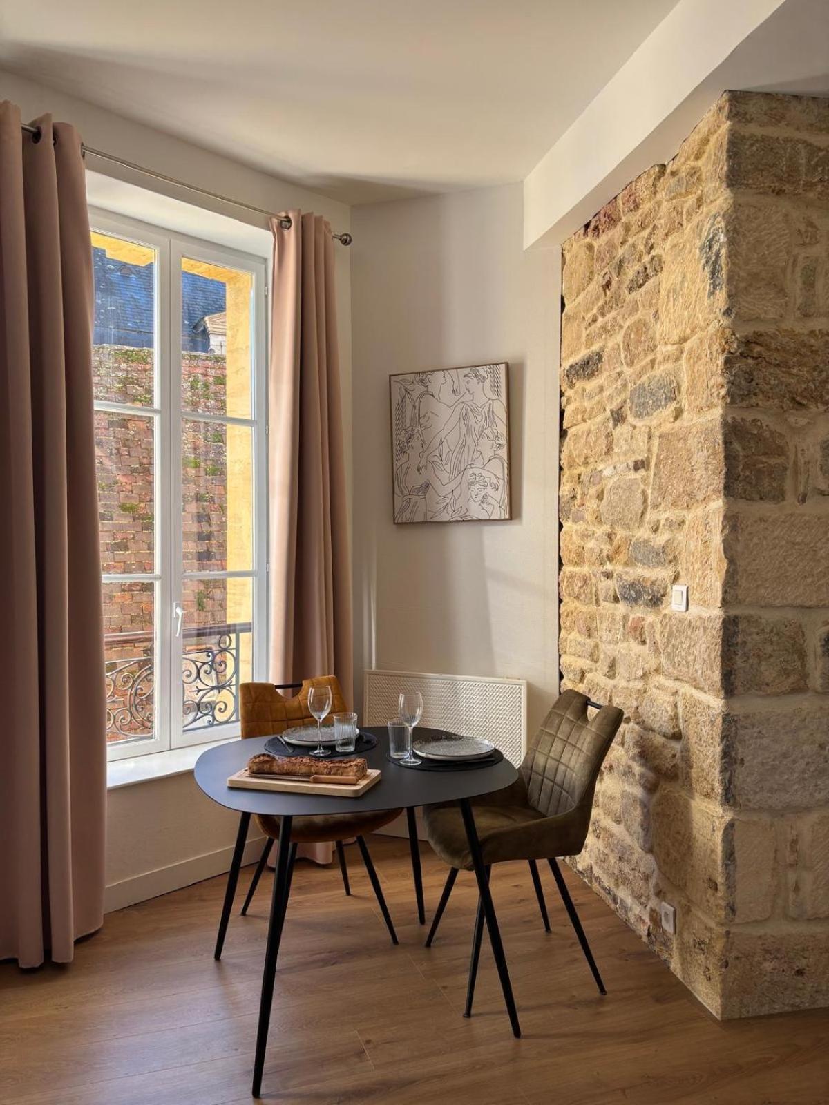 Au Coeur Du Centre Historique De Sarlat Apartman Kültér fotó