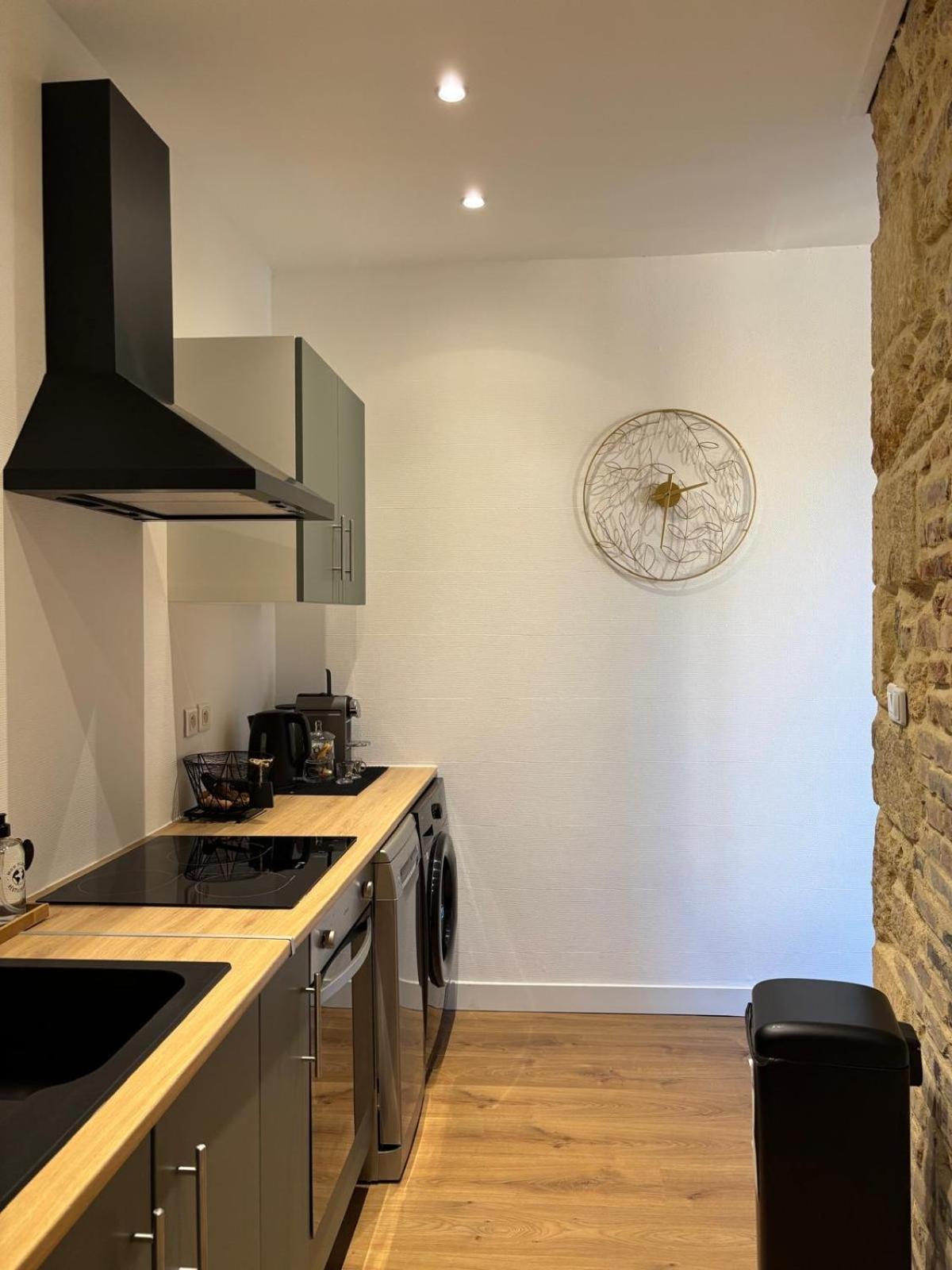 Au Coeur Du Centre Historique De Sarlat Apartman Kültér fotó